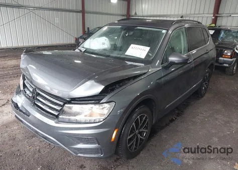 2021 Volkswagen Tiguan 2.0T Se/2.0T Se R-Line Black/2.0T Sel from USA, damaged, VIN 3VV2B7AX2MM111385
